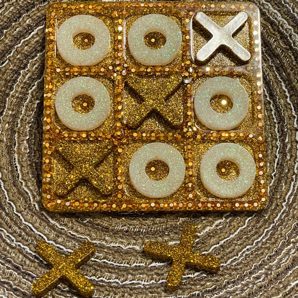 Gold and Silver Glitter Tic Tac Toe Set